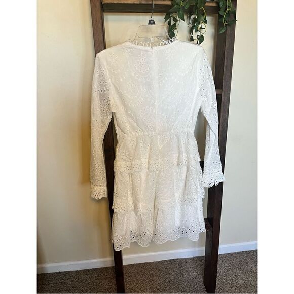 NWT Simplee white long sleeve dress - Picture 3 of 5